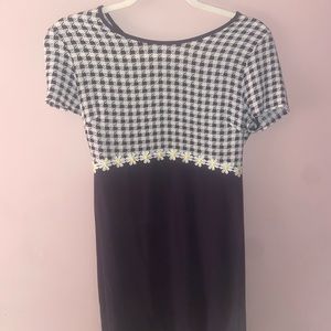 Checkered / Sunflower form fitting dress